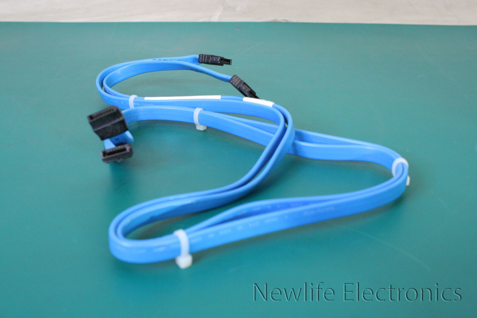 Dell Dual 31 in. SATA Cables 0T759H