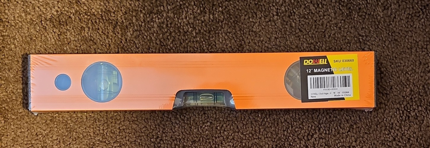 Magnetic Level with Metric Scale, Free Ship