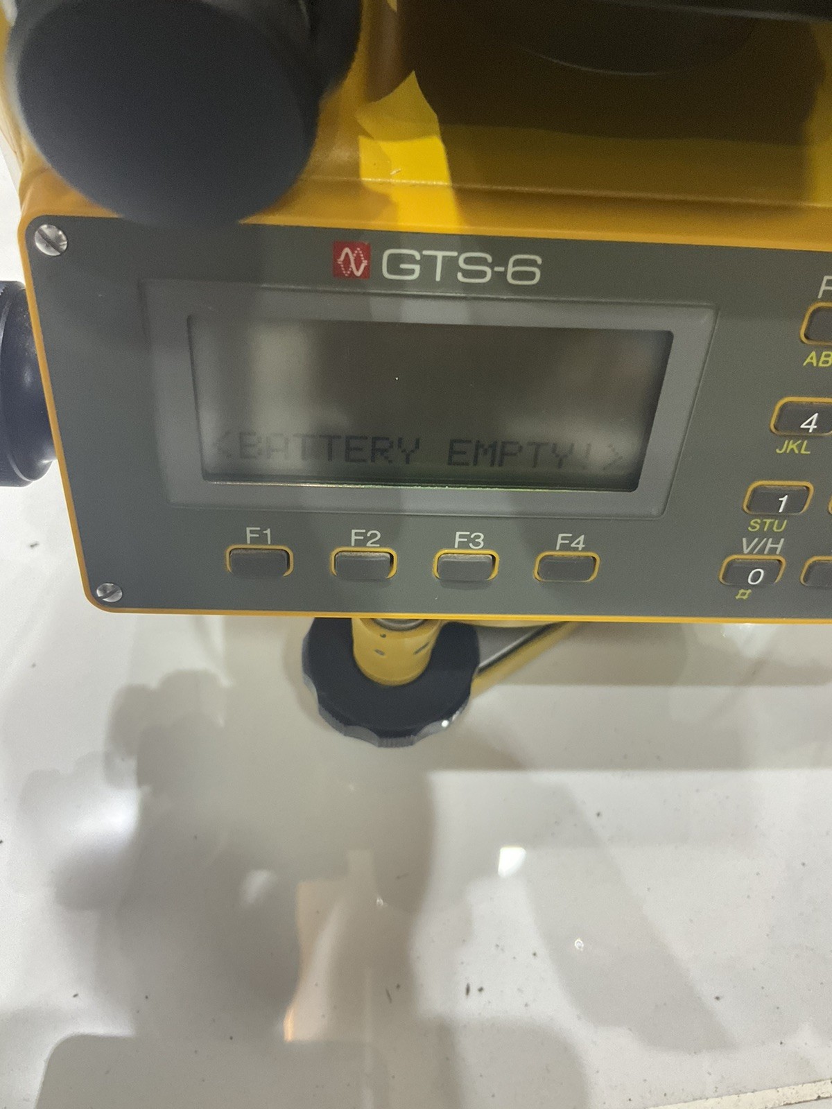 TOPCON GTS-6 ELECTRONIC TOTAL STATION