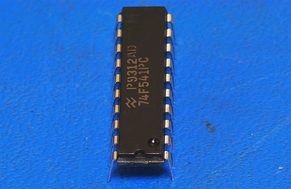 New (13pcs) 74F541PC NATIONAL SEMI IC Logic