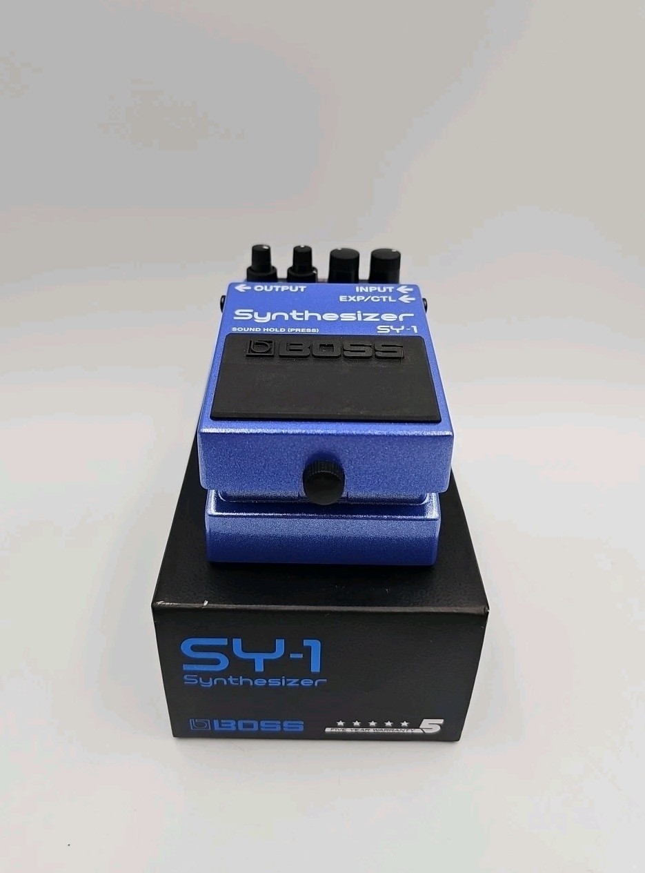 Boss SY-1 Guitar Synthesizer Pedal
