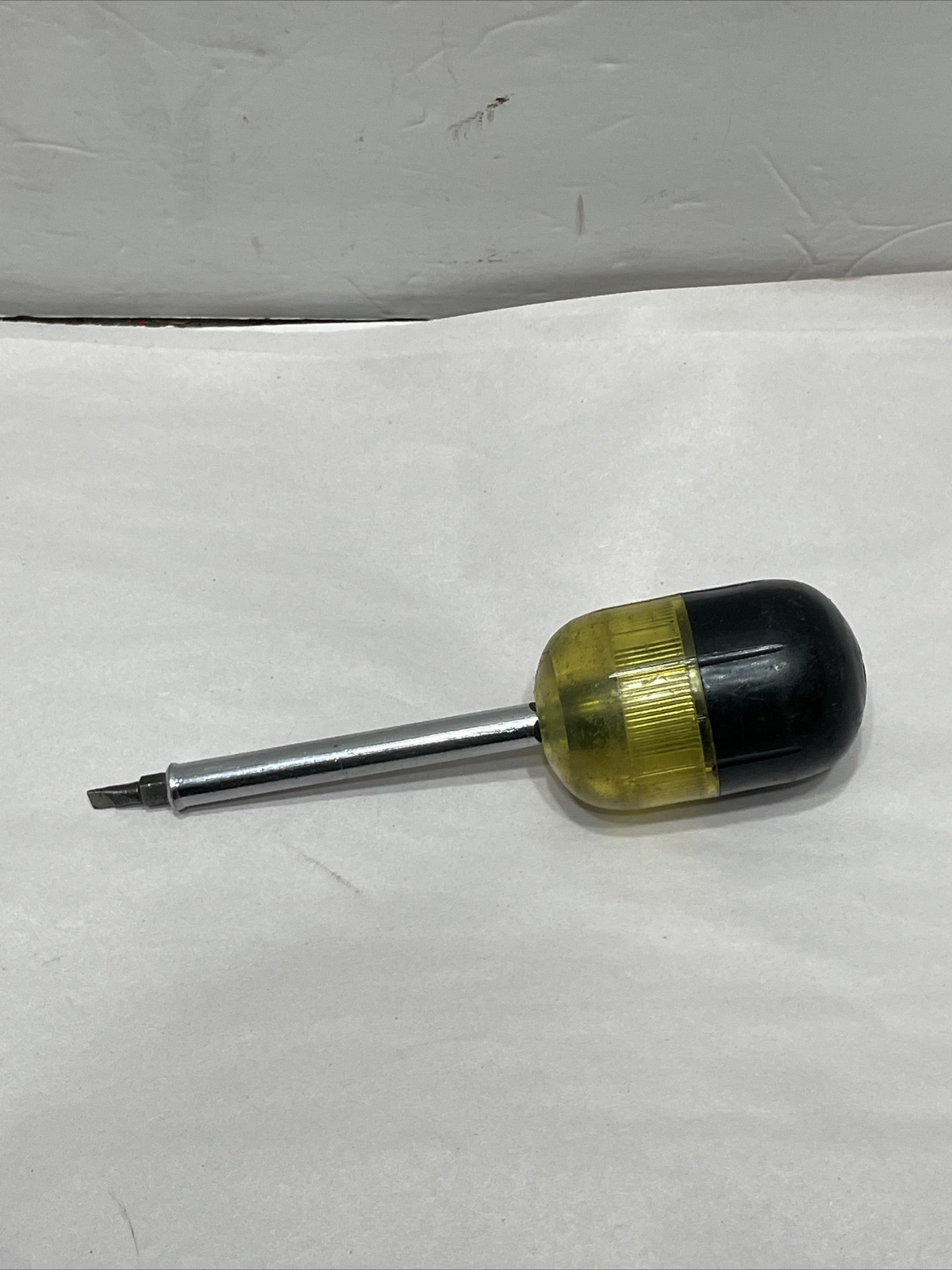 Vintage Ratcheting Screwdriver with Phillips Bit