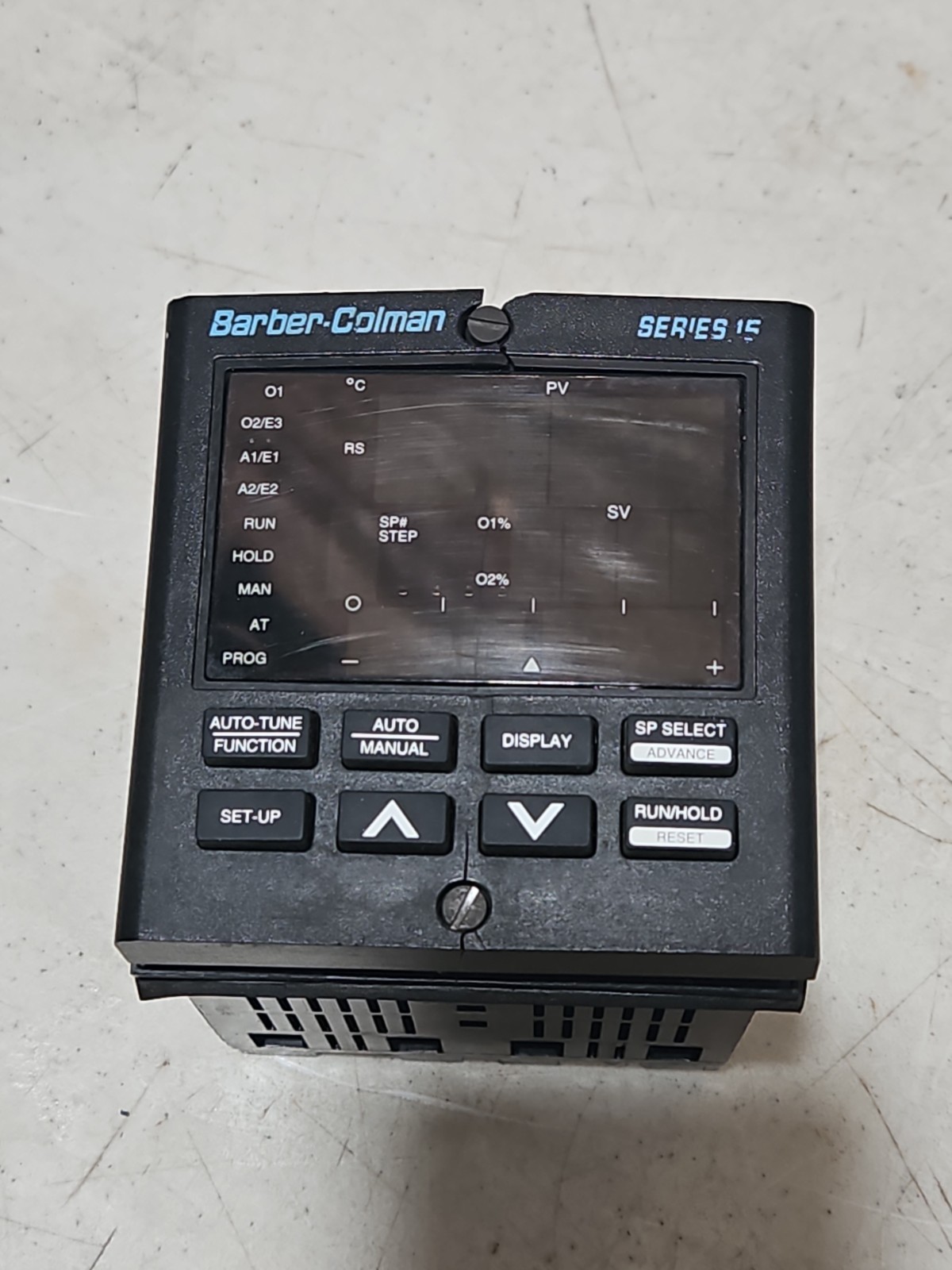 Barber-Colman 15Q2-0SF10-110-0-00 Series 15 Temp Controller