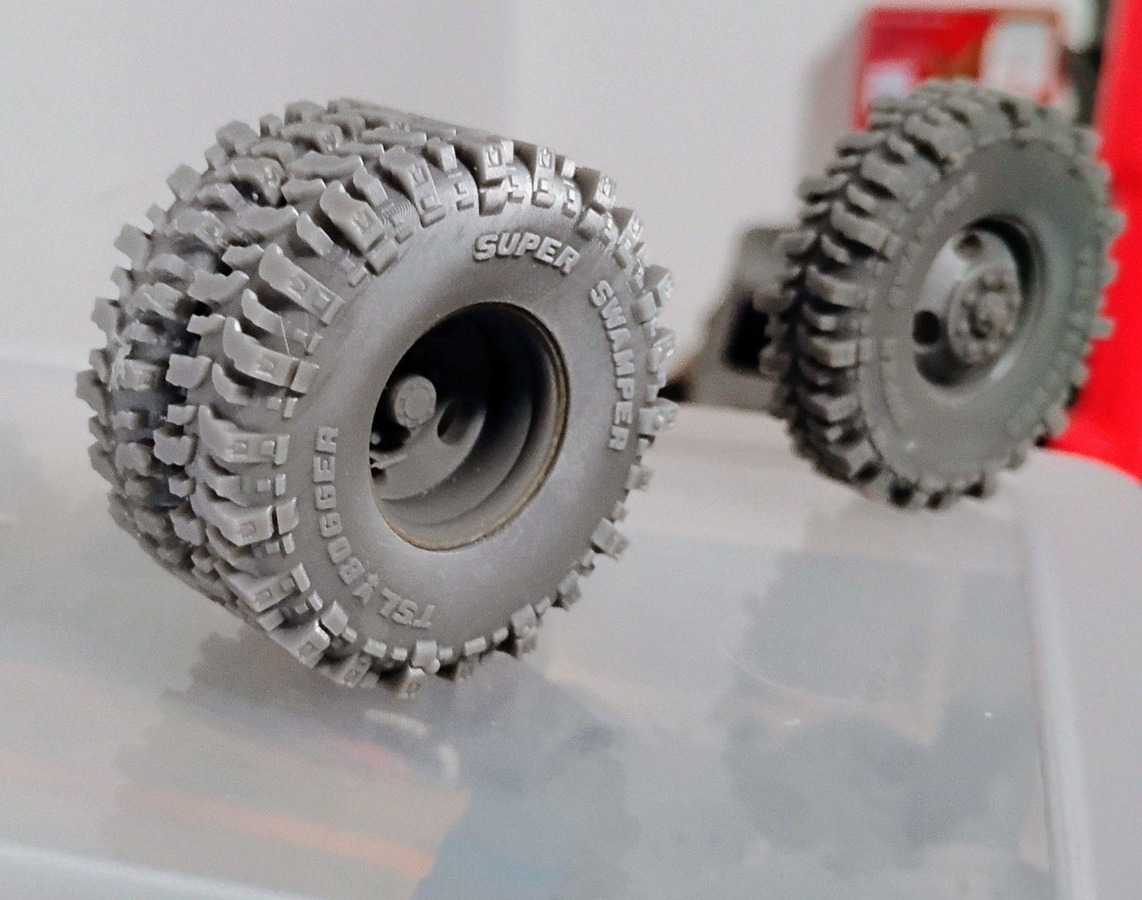 Resin 1/24 Scale: 15-inch “4-hole  Truck” Dually Wheels W/ TSL SUPER SWAMPERS