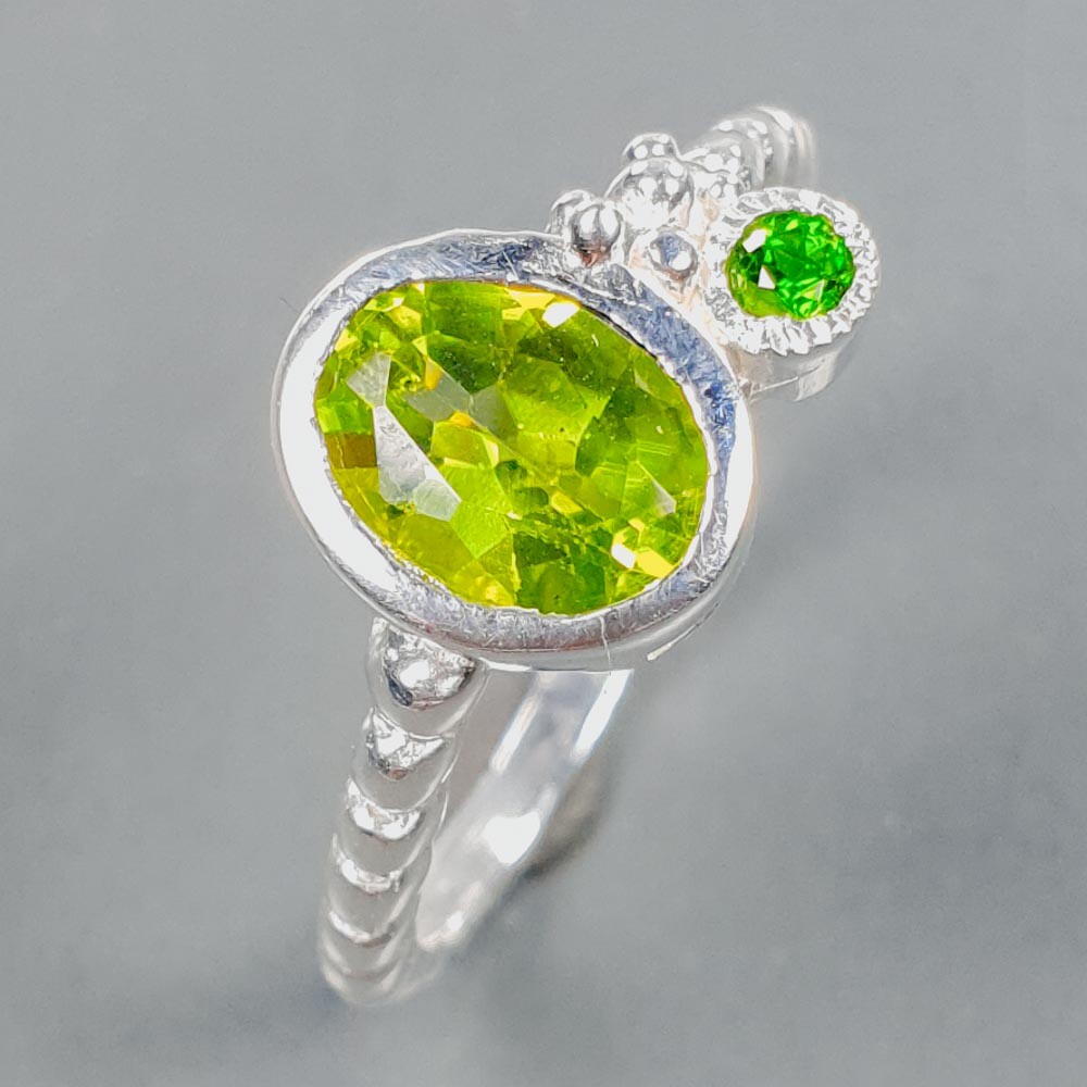 Handmade Jewelry Natural Peridot Sterling  Silver ring 925 One of a kind/ RVS416