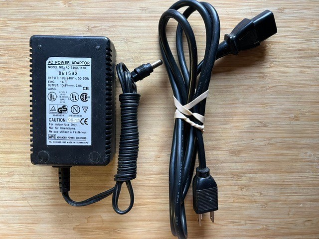 Hewlett Packard CaLan 2010B CATV Ingress Analyzer & Signal Level Meter. Tested.