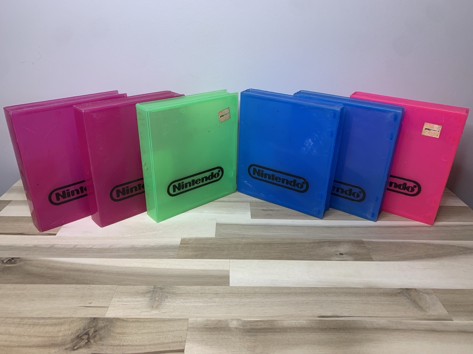 Nintendo Nes OEM Clamshell Cases- 6 In Total - Please read condition