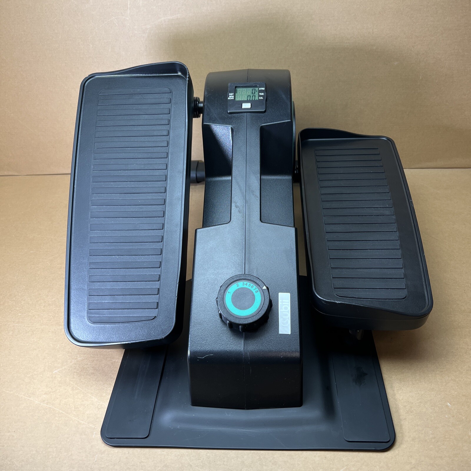 Cubii Jr F3A2 Under Desk Elliptical with  Built in Display Monitor