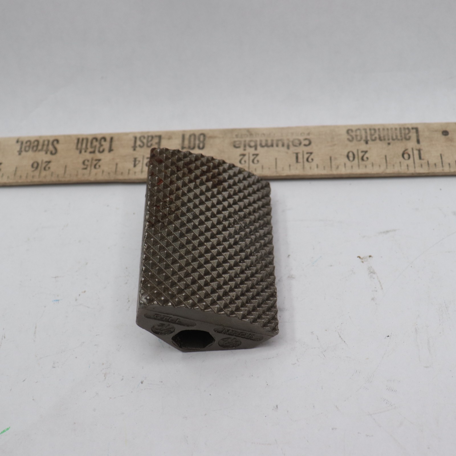 Gill Gripper Foot 3-1/2" x 4-1/2" N505