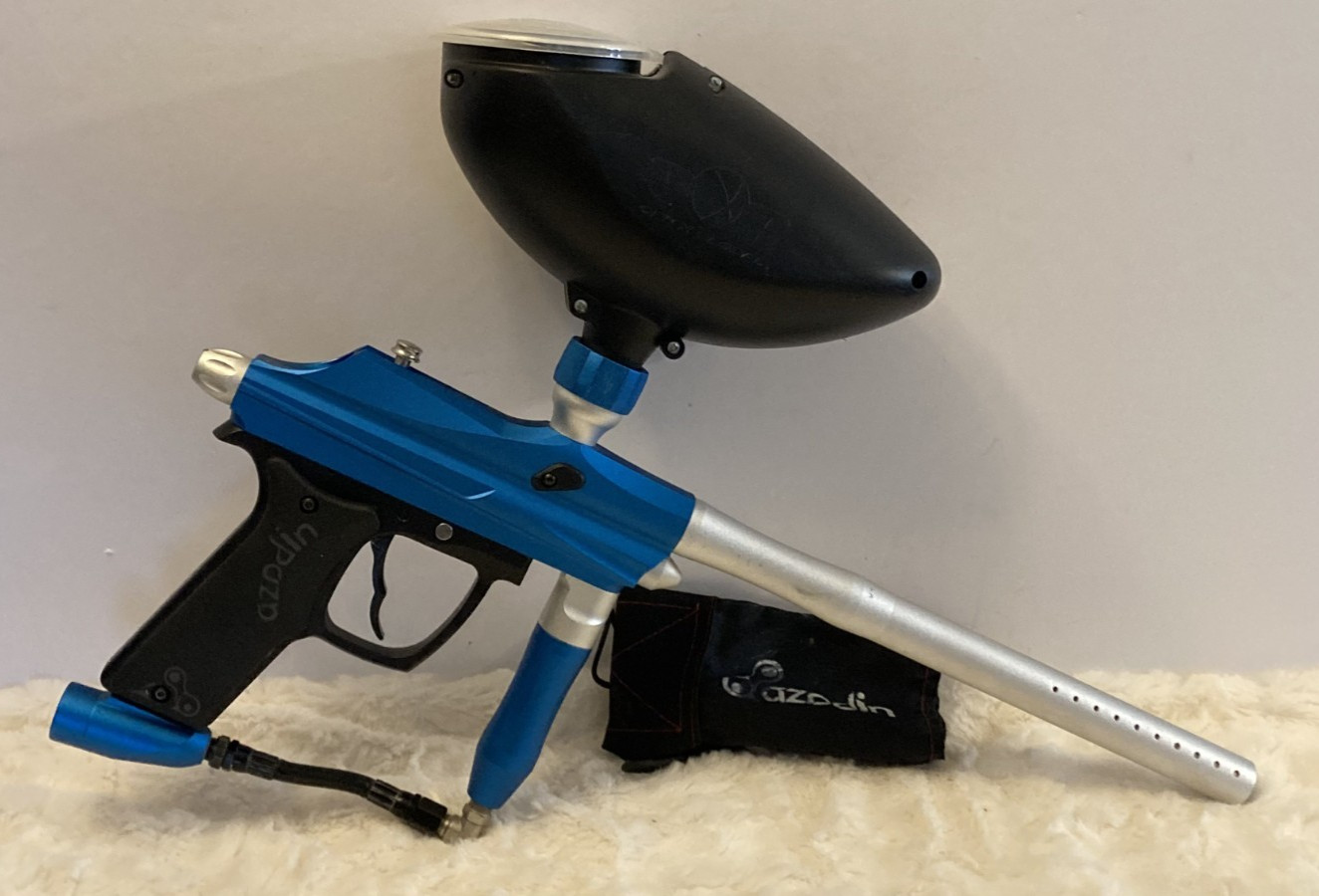 Azodin Kaos Paintball Marker Gun Blue/Black/Silver With Hopper & Barrel Cover