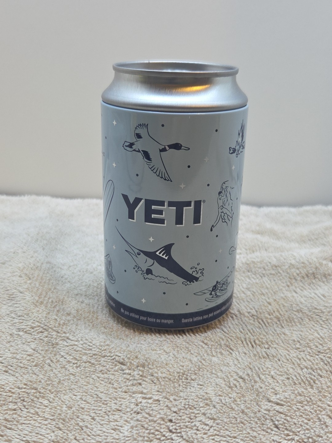 YETI  Outdoor Hunting Fishing Metal Can Stash Storage Case Container 12 oz