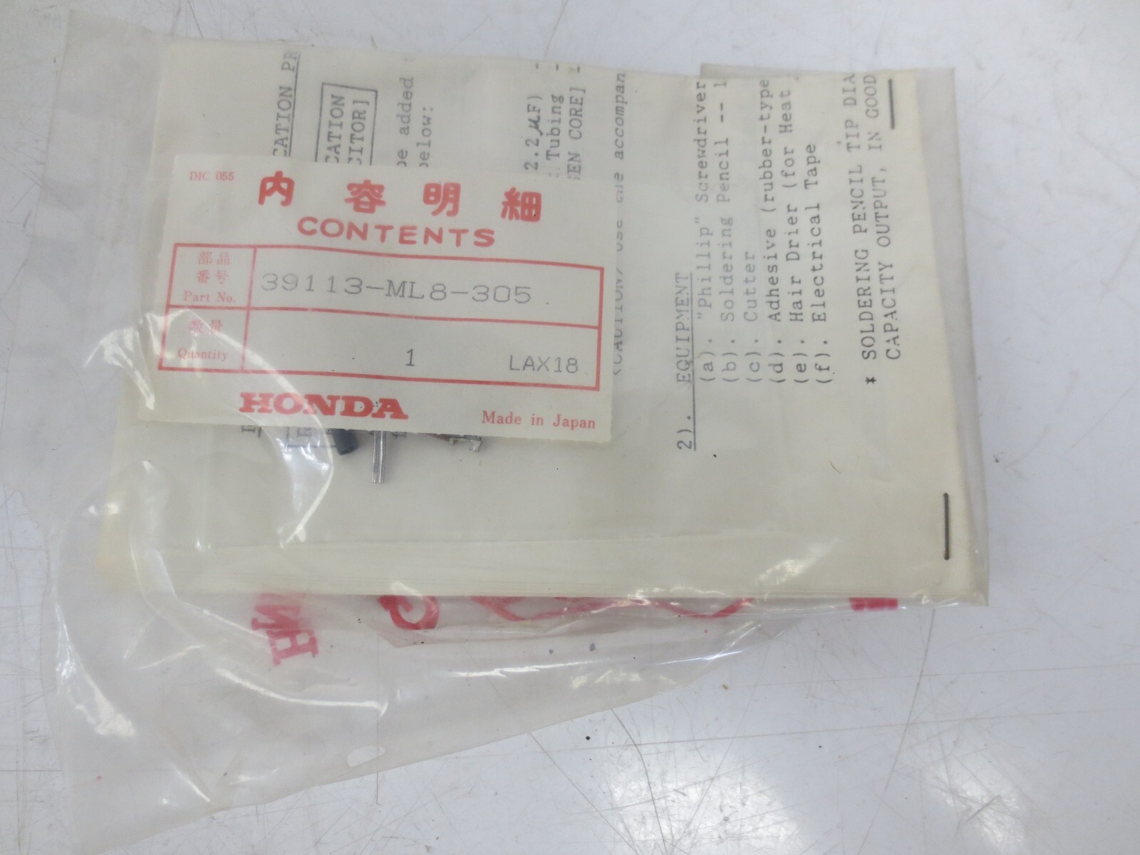 NEW Genuine OEM Honda NOS Radio Condensor Kit 39113-ML8-305