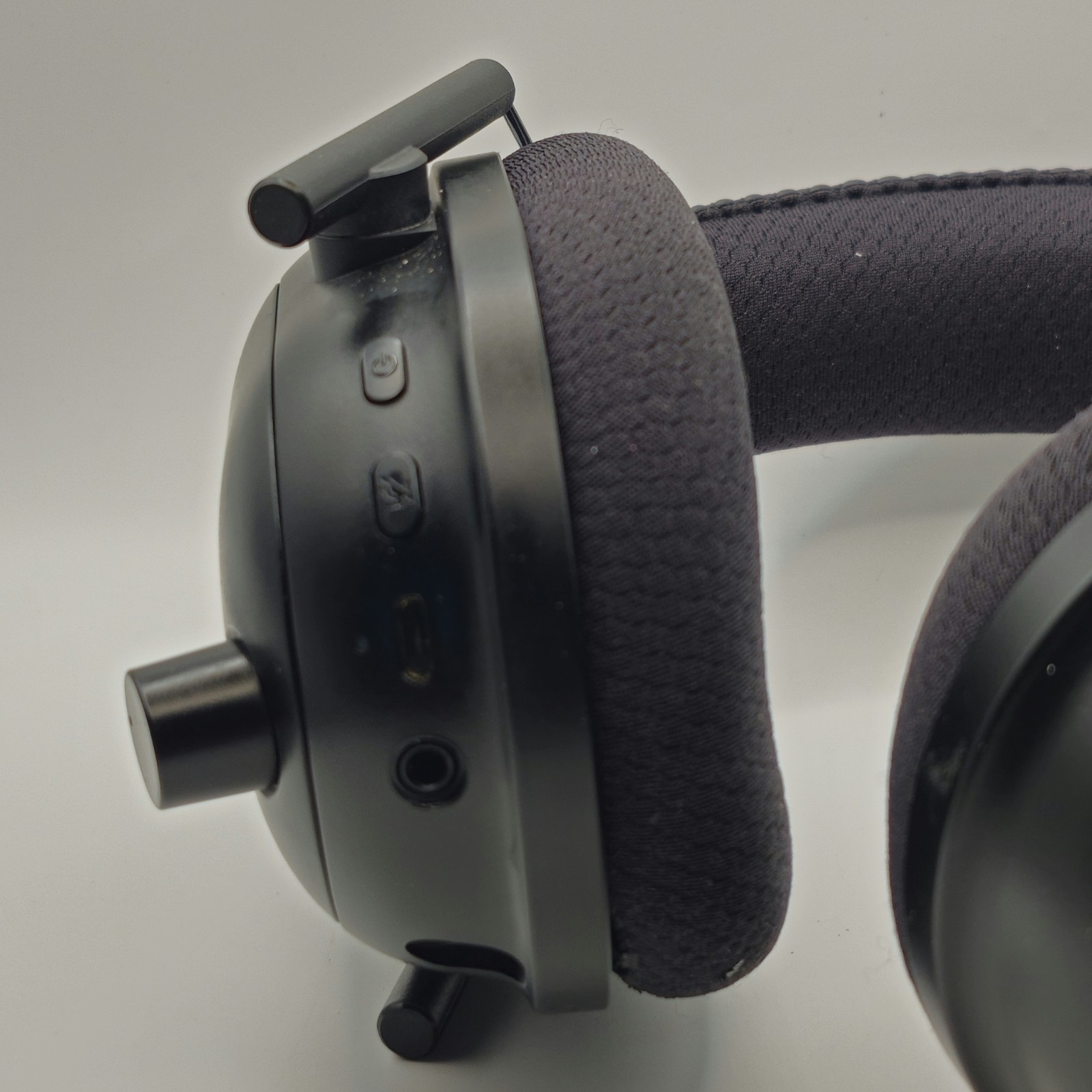 Razer BlackShark V2 Pro Wireless Gaming Headset - Black