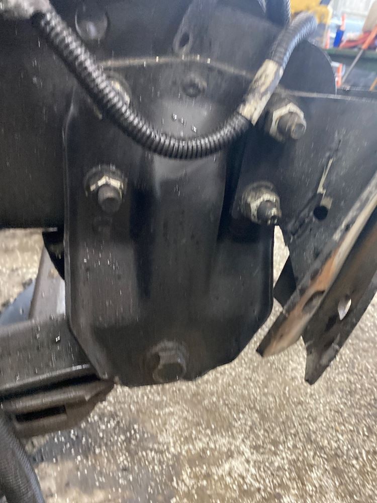 Front Leaf & Springs N/A Used P-12522