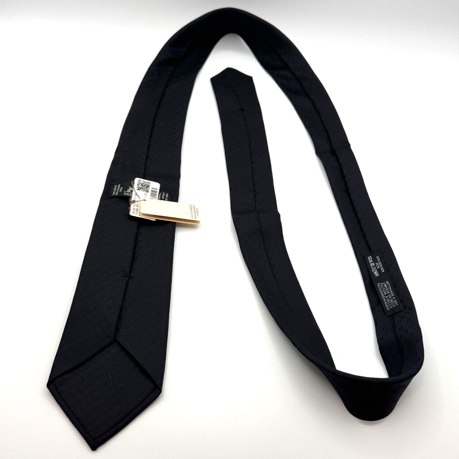 Hermes Fasone H Pattern Jacquard Black Silk Tie with Tag & Box