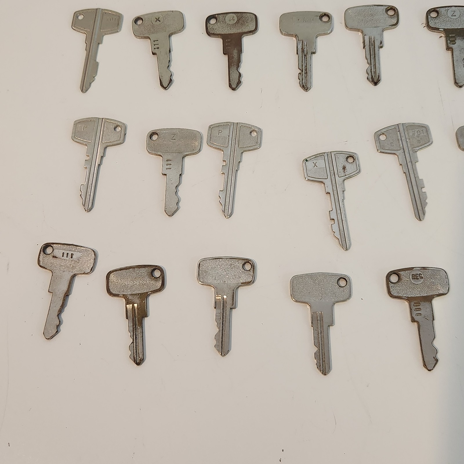 Silver Oval Key Lot of 23