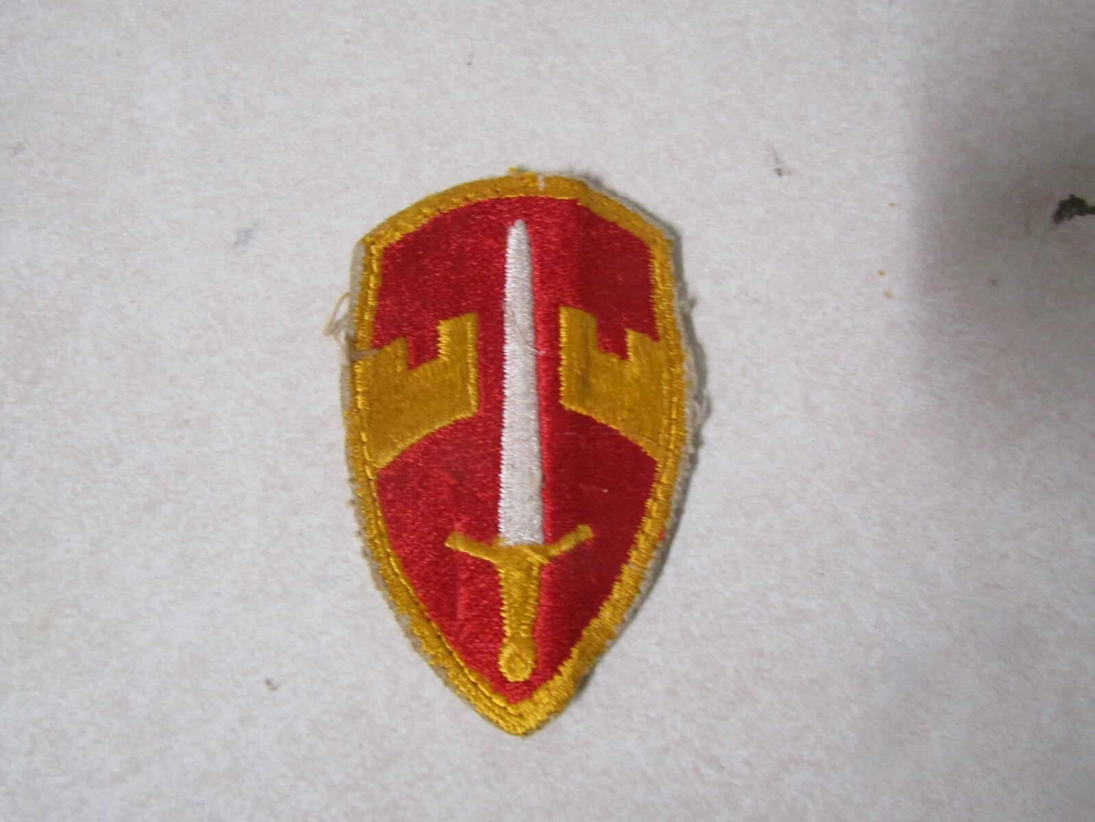 MILITARY PATCH US ARMY COLORED SEW ON MAC-V ASSISTANCE COMMAND VIETNAM COMBAT US