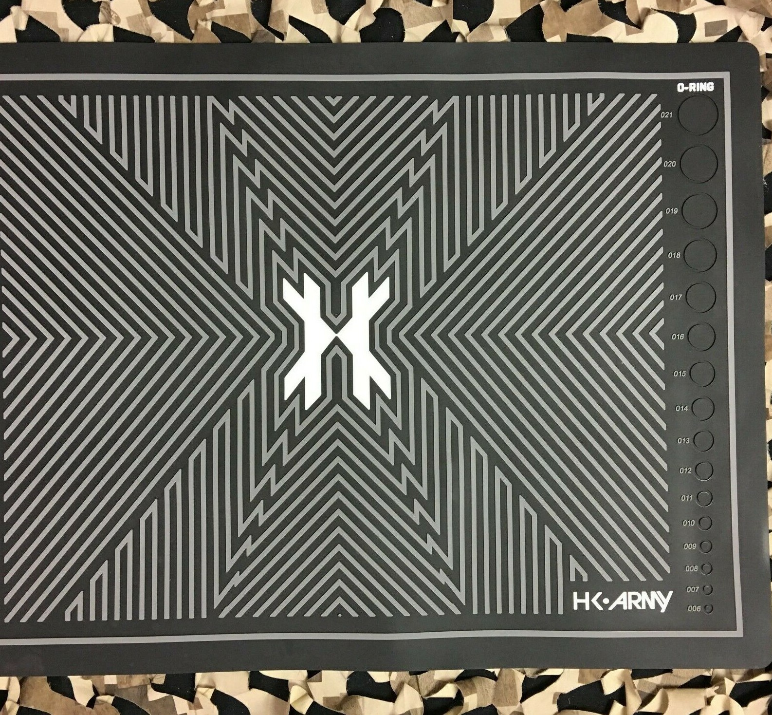 New HK Army MagMat - Magnetic Tech Mat - Black/Grey
