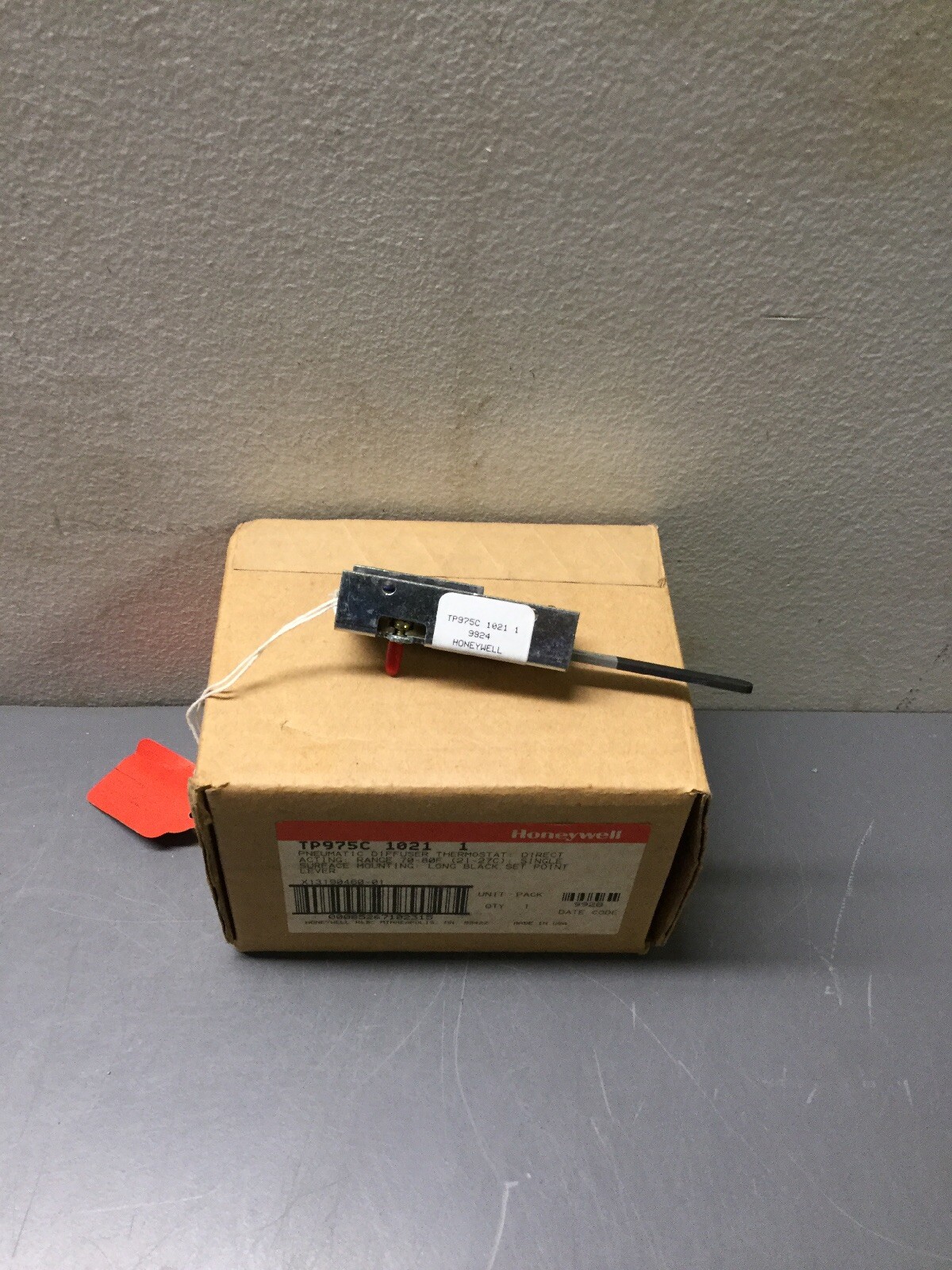 NEW, HONEYWELL, TP975C-1021-1, PNEUMATIC DIFFUSER THERMOSTAT, (3B-2)