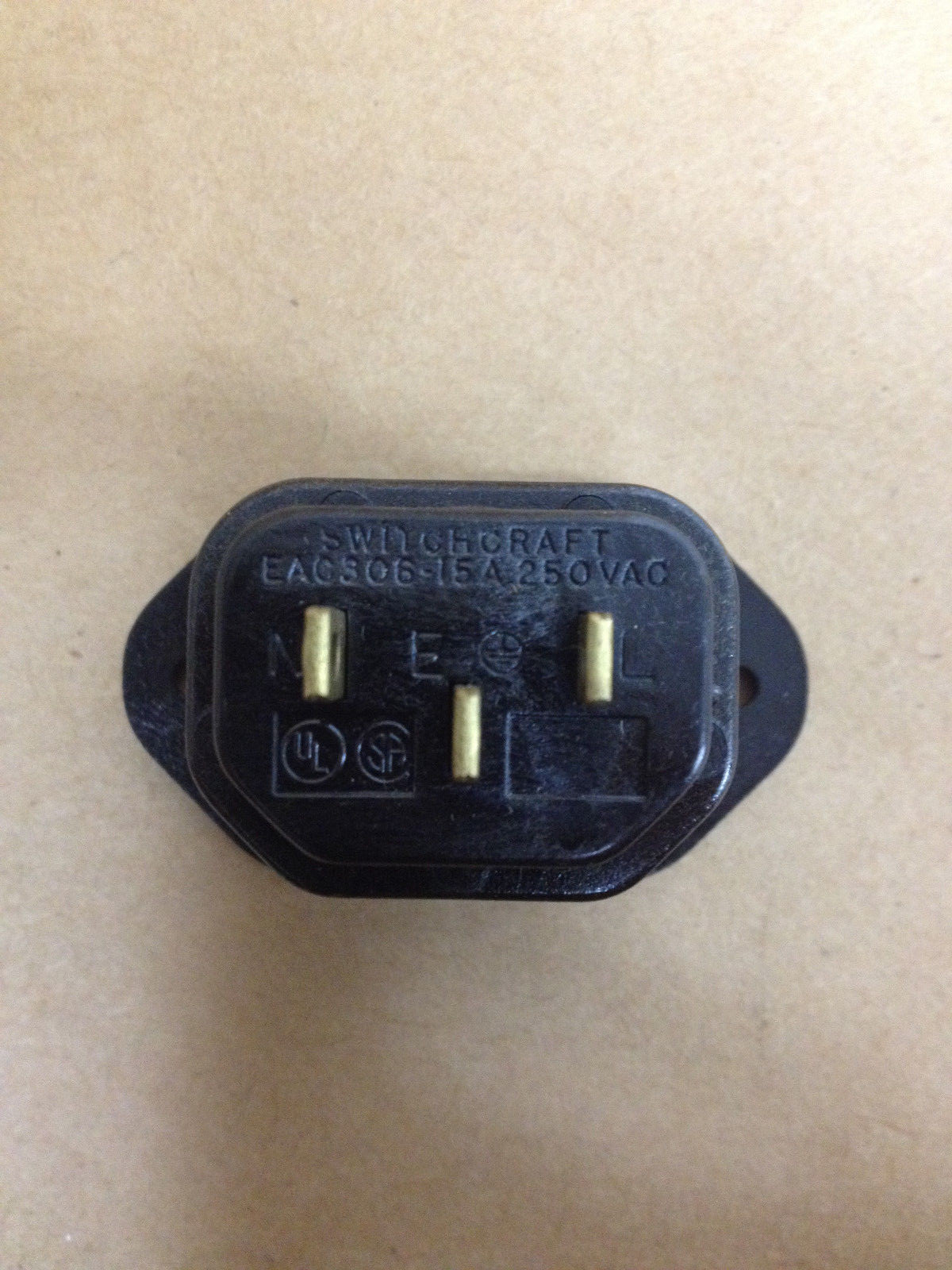 SwitchCraft EAC306 3 Prong Socket Connector Electrical 17267 15A 125VAC