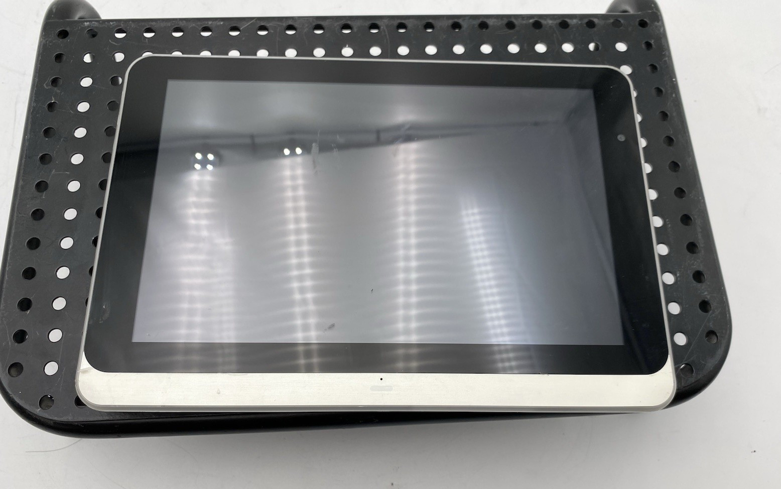 IAdea WRP-1000-A IAD-18 Room Booking Panel Touchscreen