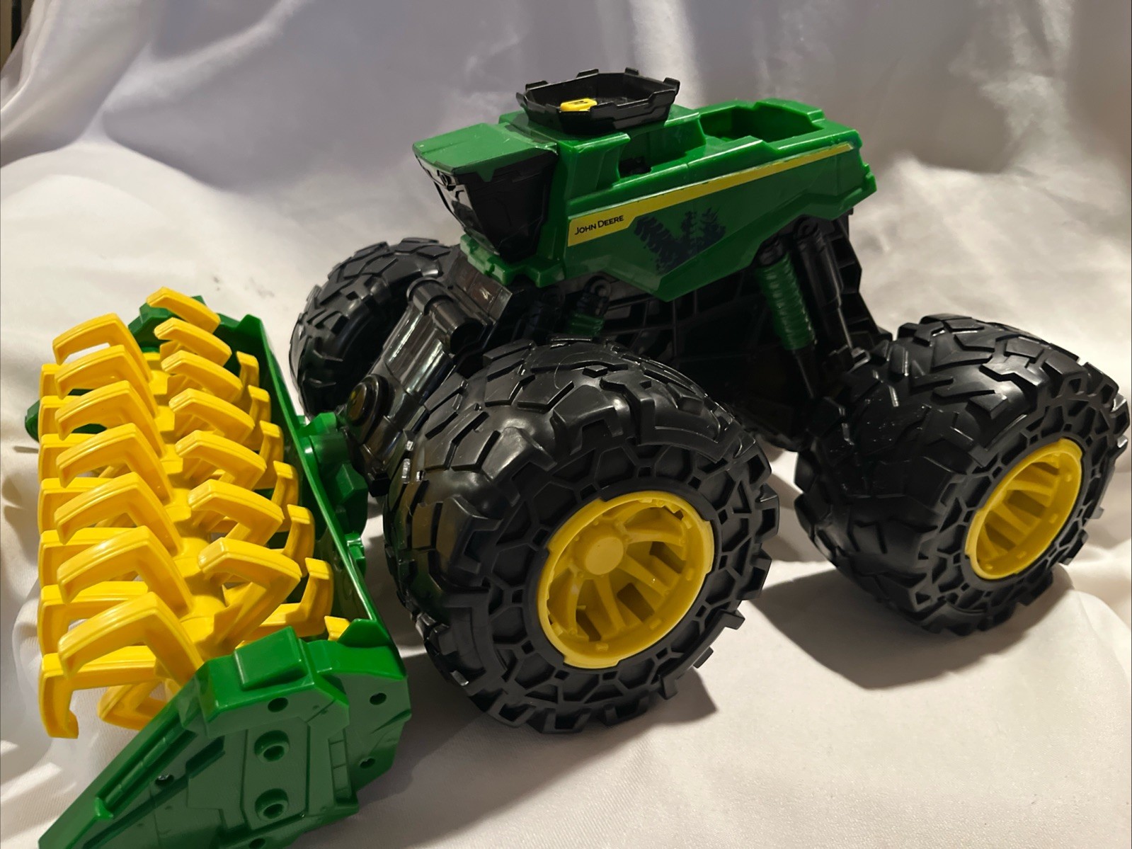 Tomy John Deere Tractor Lights Sounds Monster Treads Truck Super Combine