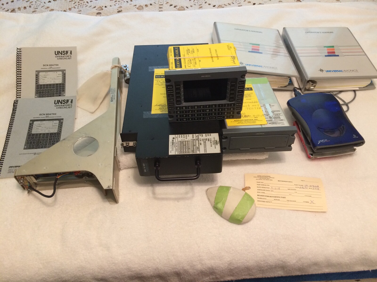 UNS-1K complete system, Rack, Antenna, DTU, External Zip Drive