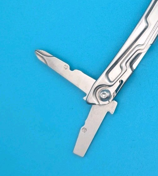 Leatherman Rev 3.8" Multi-Tool, Stainless!