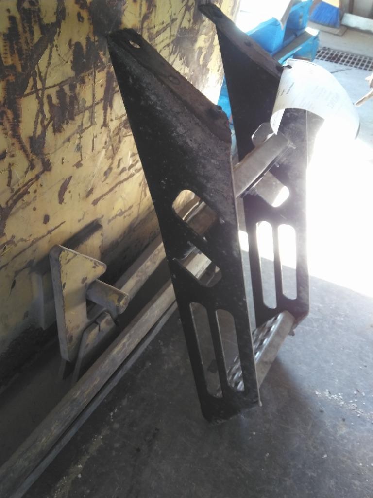 Replaces 2007 VOLVO VNL FRAME STEP , MN