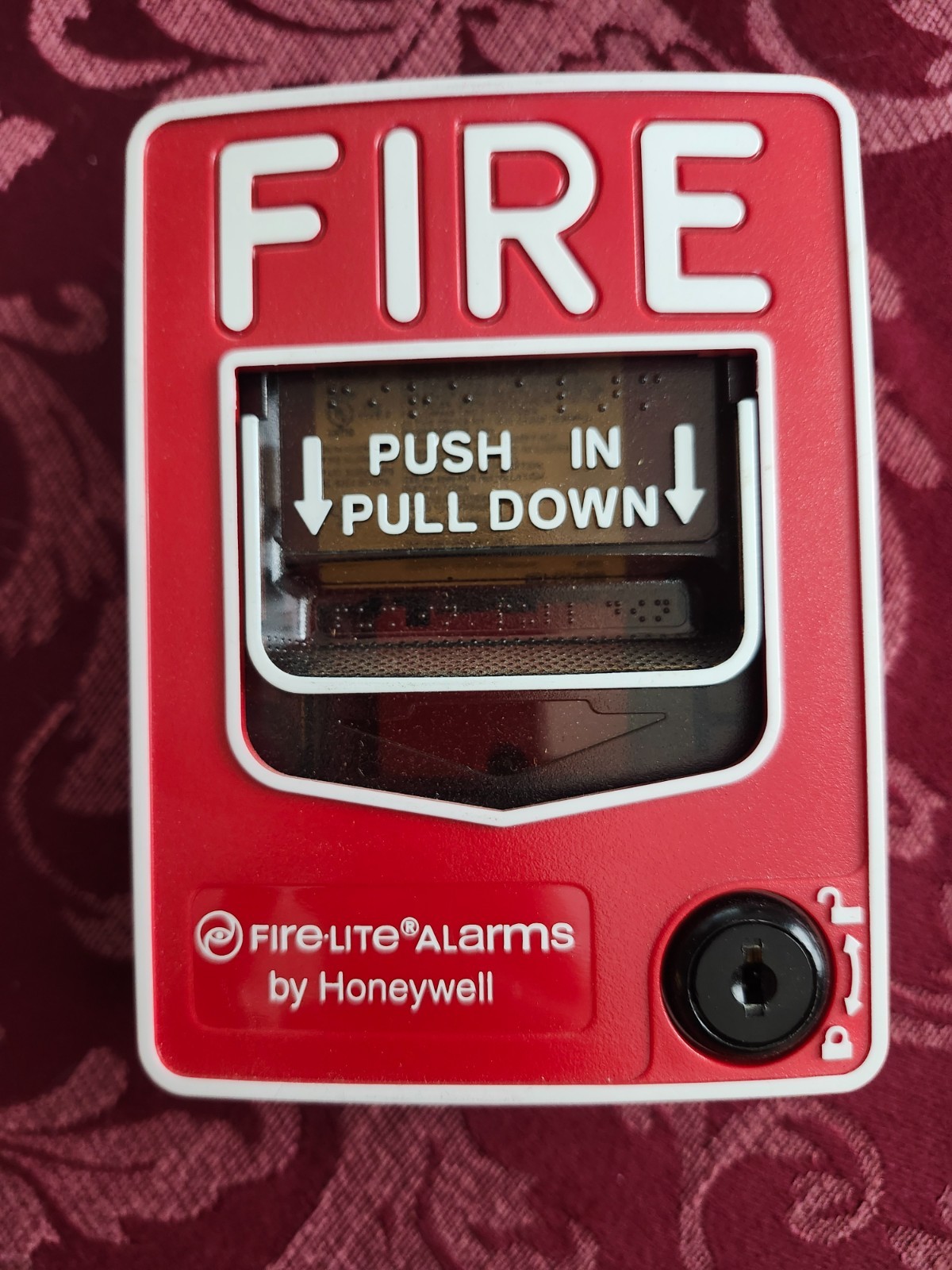 FIRE-LITE ALARMS BG-12 FIRE ALARM PUSH IN PULL DOWN RED WALL STATION BOX NO KEY