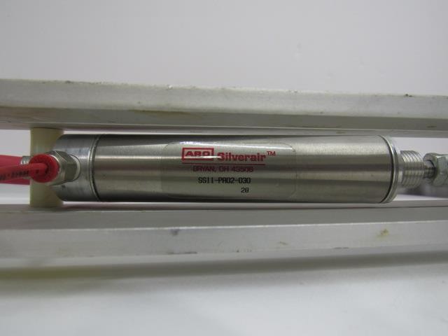 Kapit Semi Automatic Pneumatic Table Top Bottle Cap Tightener