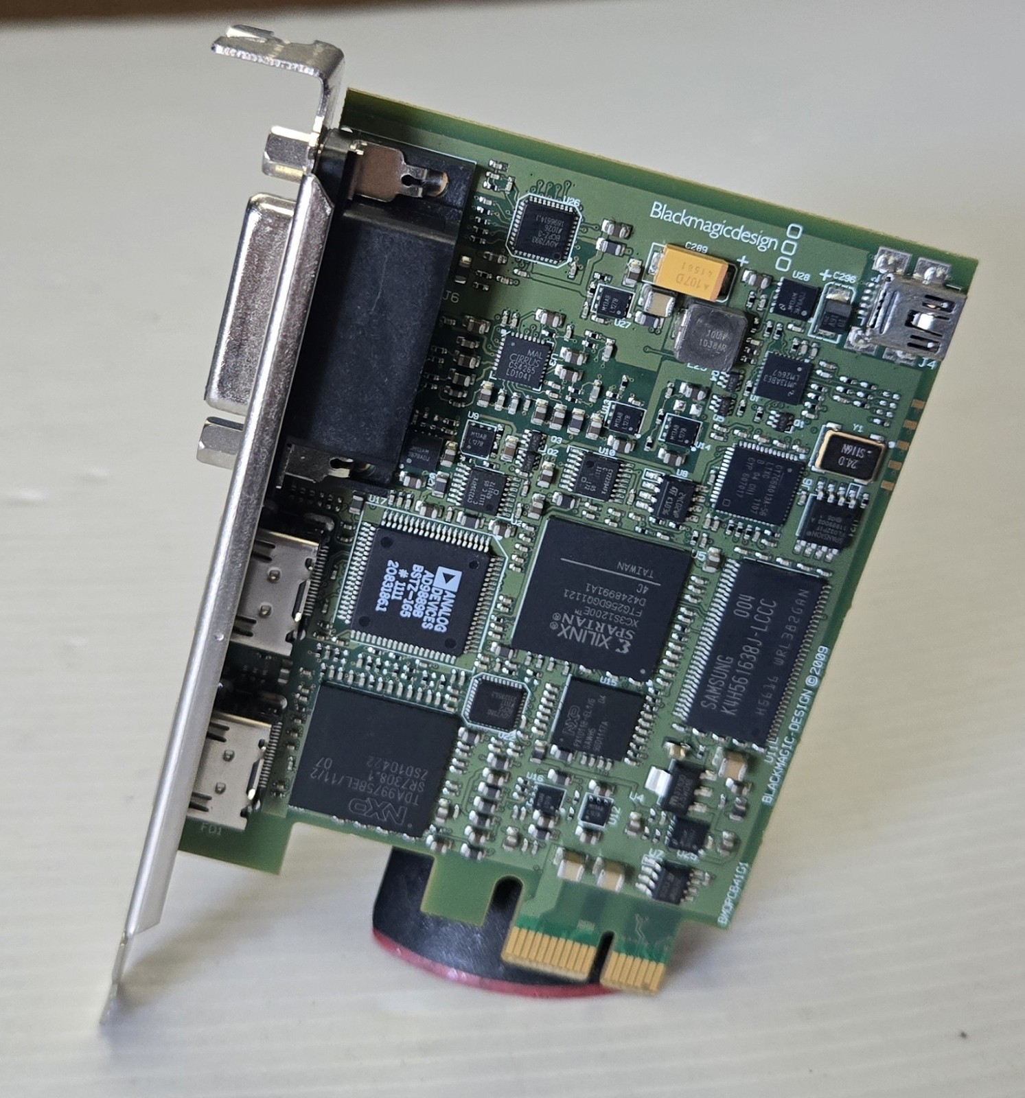 Blackmagic Design BMDPCB41G1 Intensity Pro Capture Card & Cable