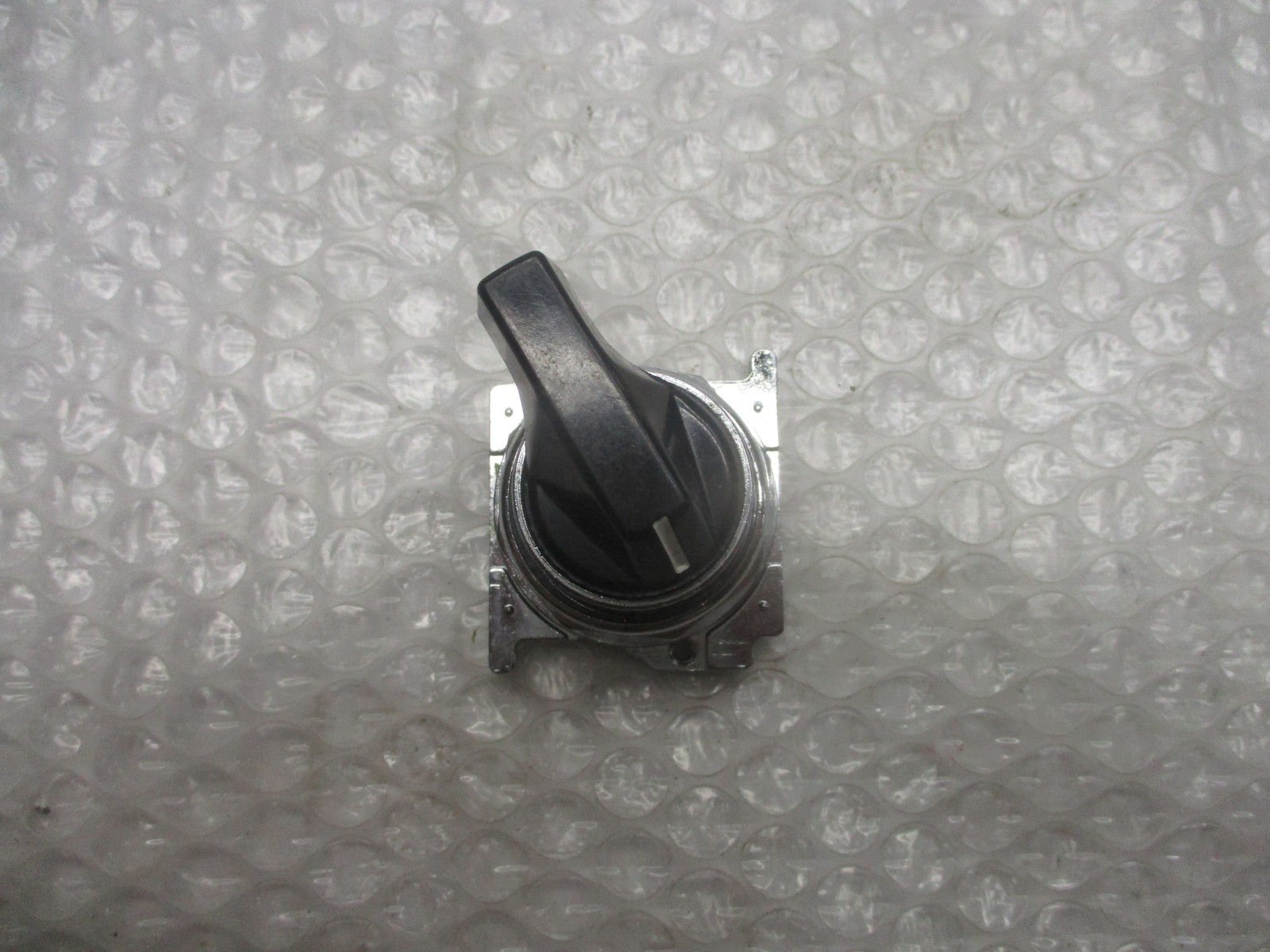 INDUSTRIAL SPARE CAM1 0902 SELECTOR SWITCH NSNP