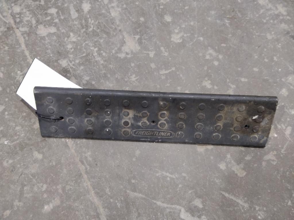 Replaces 18-53164-001 2010 FREIGHTLINER CASCADIA 125 INTERIOR PART ,  MN
