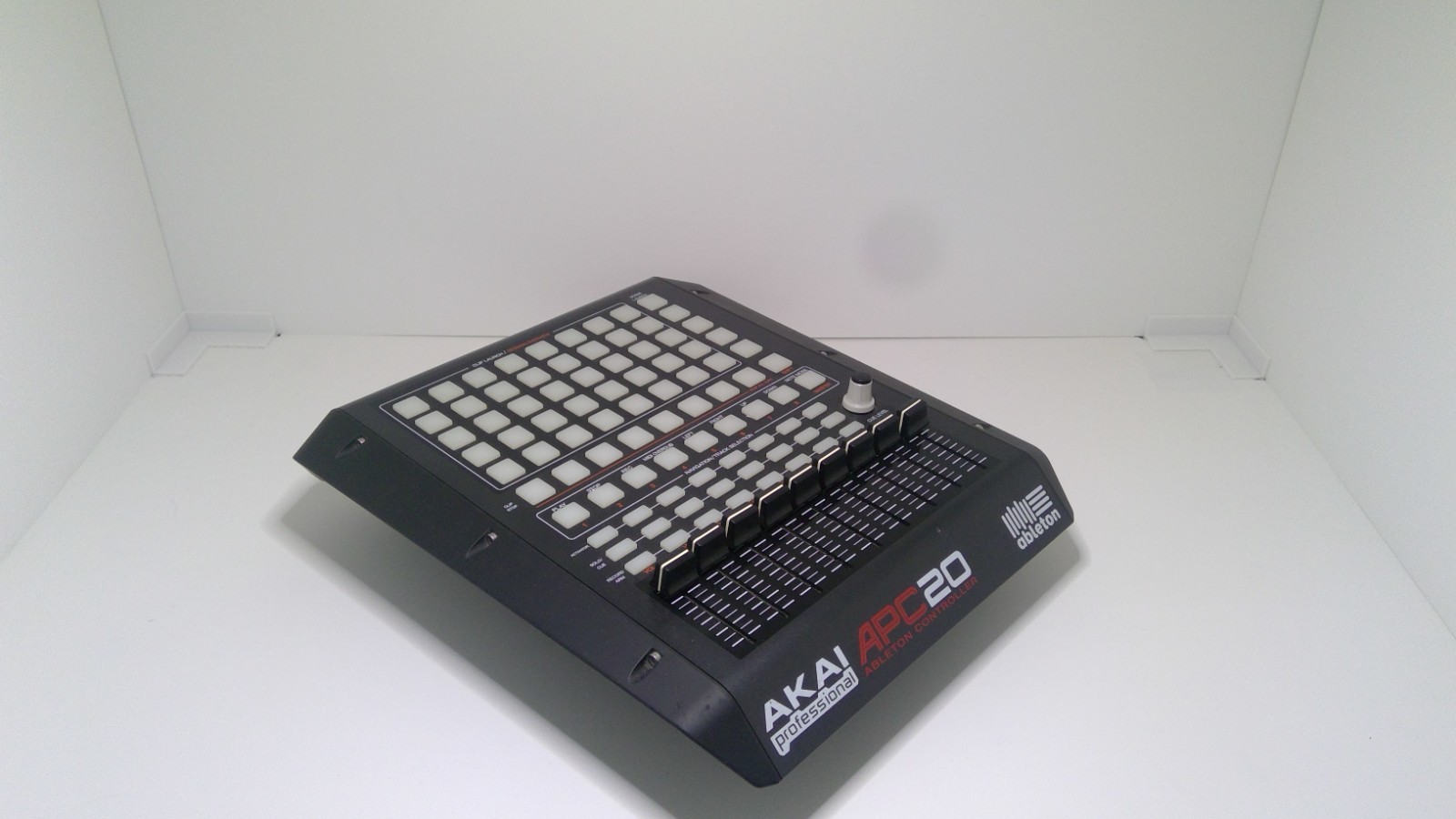 AKAI APC20 Ableton MIDI Controller – Pre-Owned, No Adapter, Minor Wear.