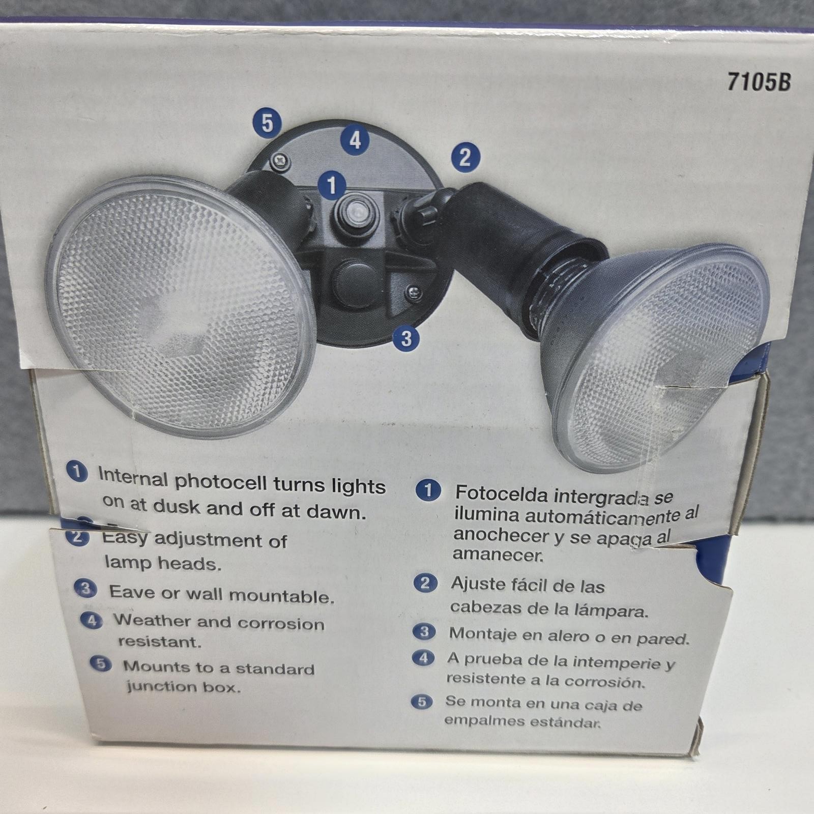 Brinks Dusk to Dawn Activated Security Light Wired Bronze NEW