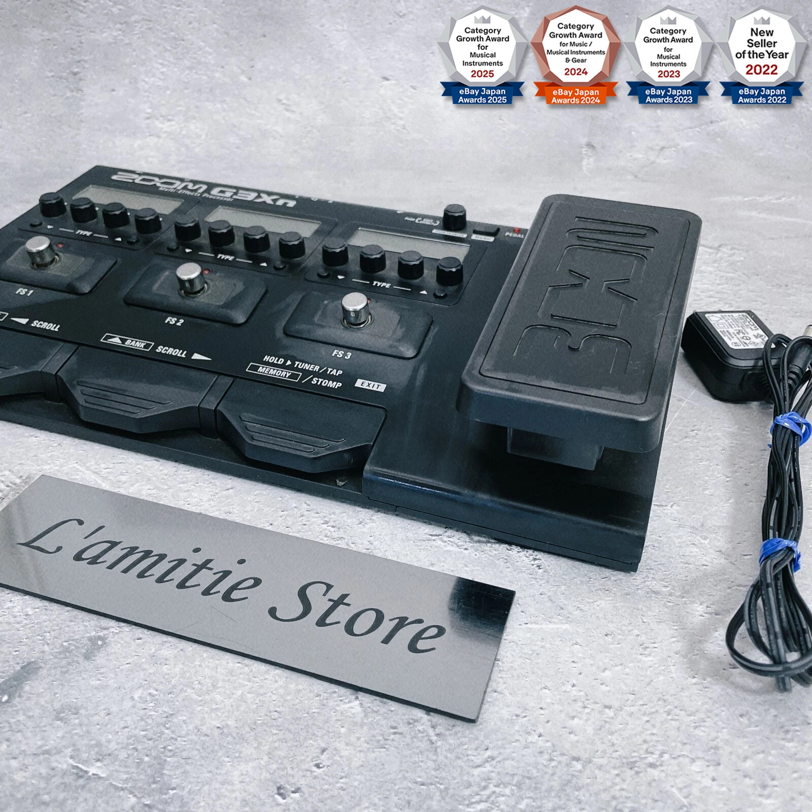 ZOOM G3Xn Guitar Multi-Effects Amp Simulator Processor 80 types Japan Used