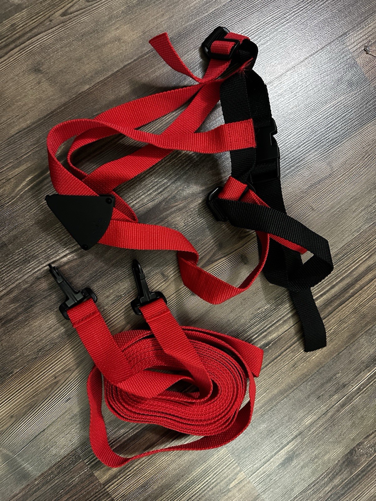 Kids Ski Trainer Harness - Over Shoulder Red and Black. Great Condition