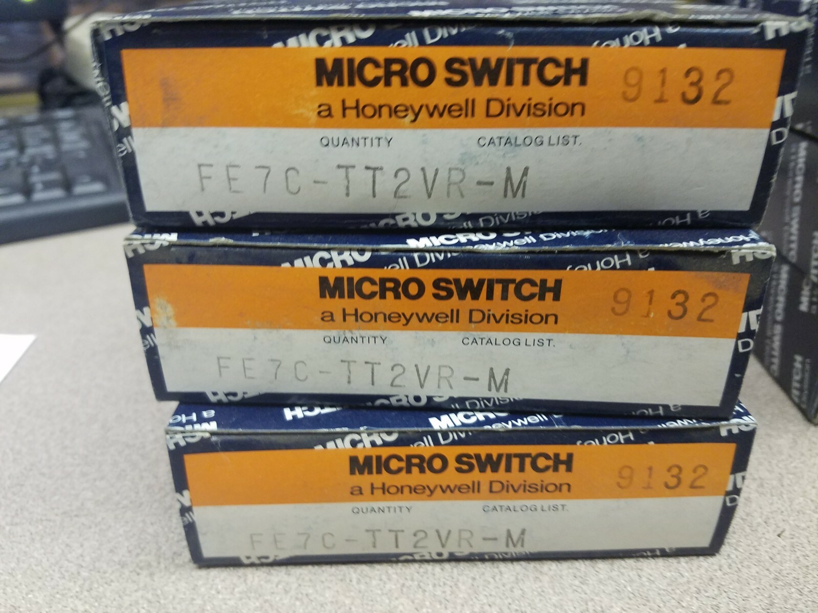 FE7C-TT2VE-M / FE7C-TTVR-M MICROSWITCH
