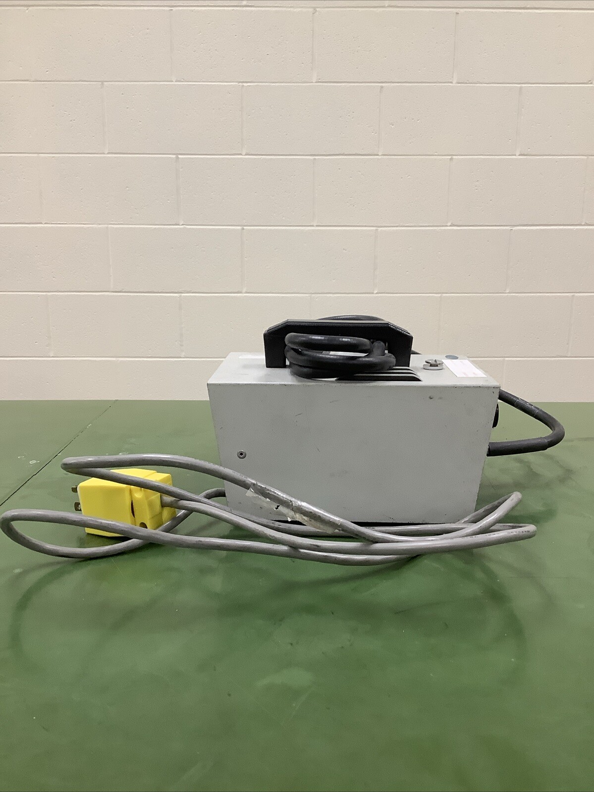 Dolan-Jenner Fiber-Lite Model 170D High Intensity Illuminator