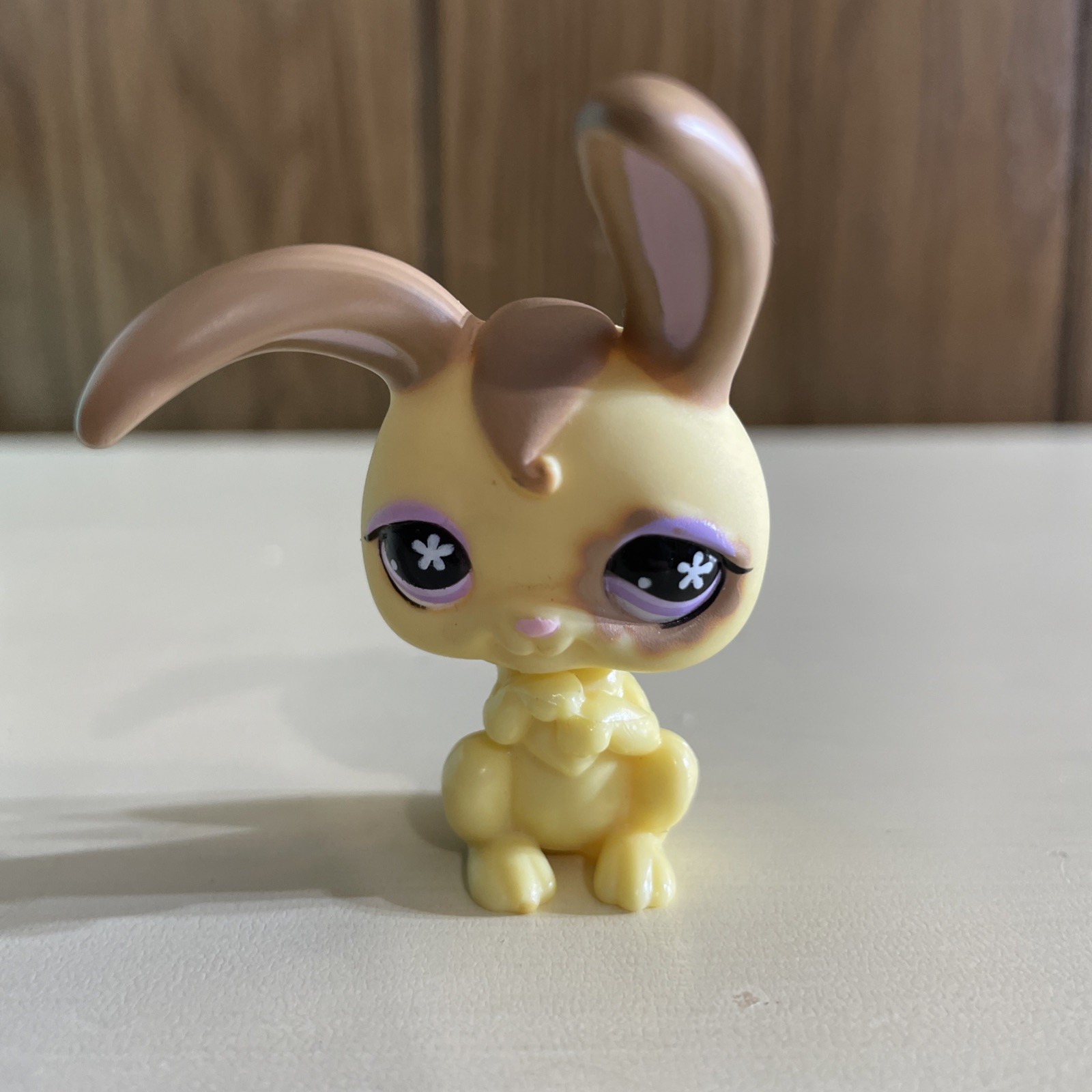 Littlest Pet Shop LPS #887 Yellow Tan Brown Bunny Rabbit Flower Eyes