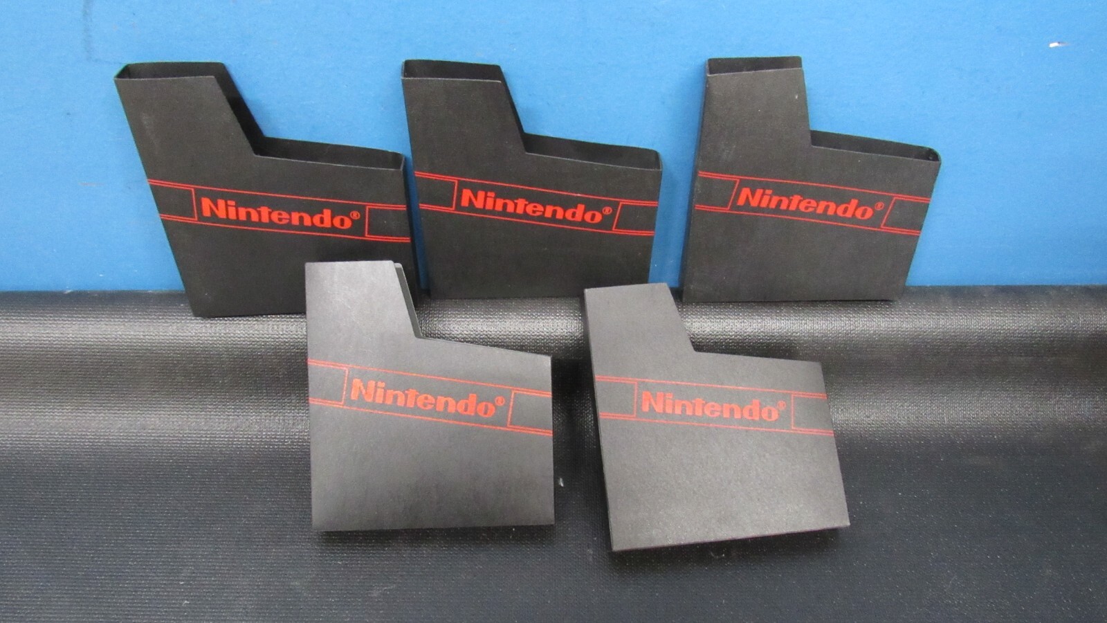 lot of 5 OEM Nintendo Entertainment System NES video game slip cases