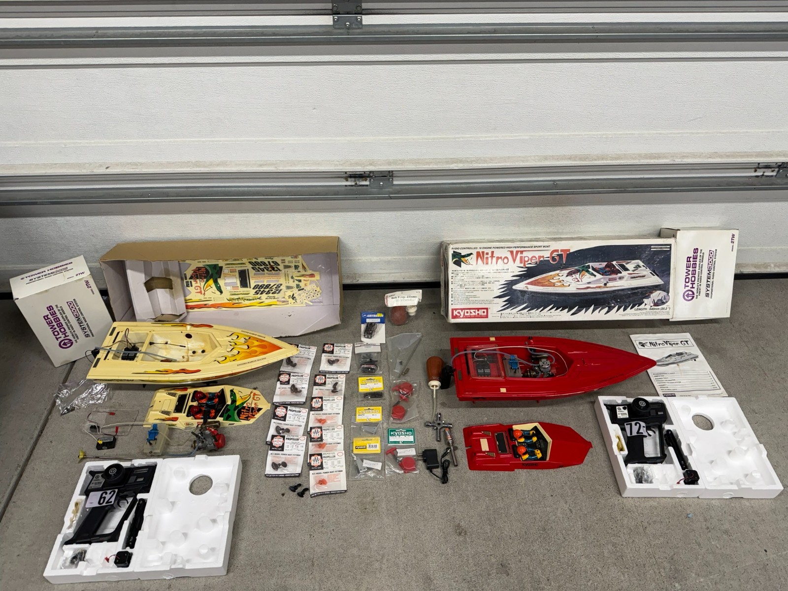 Kyosho Nitro Viper GT Radio Controlled Boat Lot with parts and 2 radios