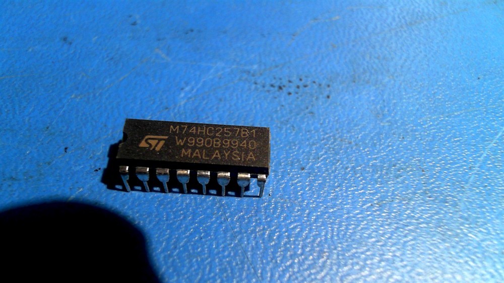New (147pcs) M74HC257B1 ST MICROELECTRONICS IC Logic