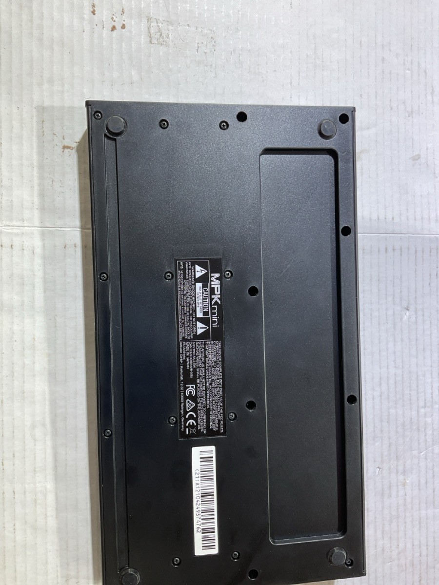 AKAI MPK MINI (CJL063891)