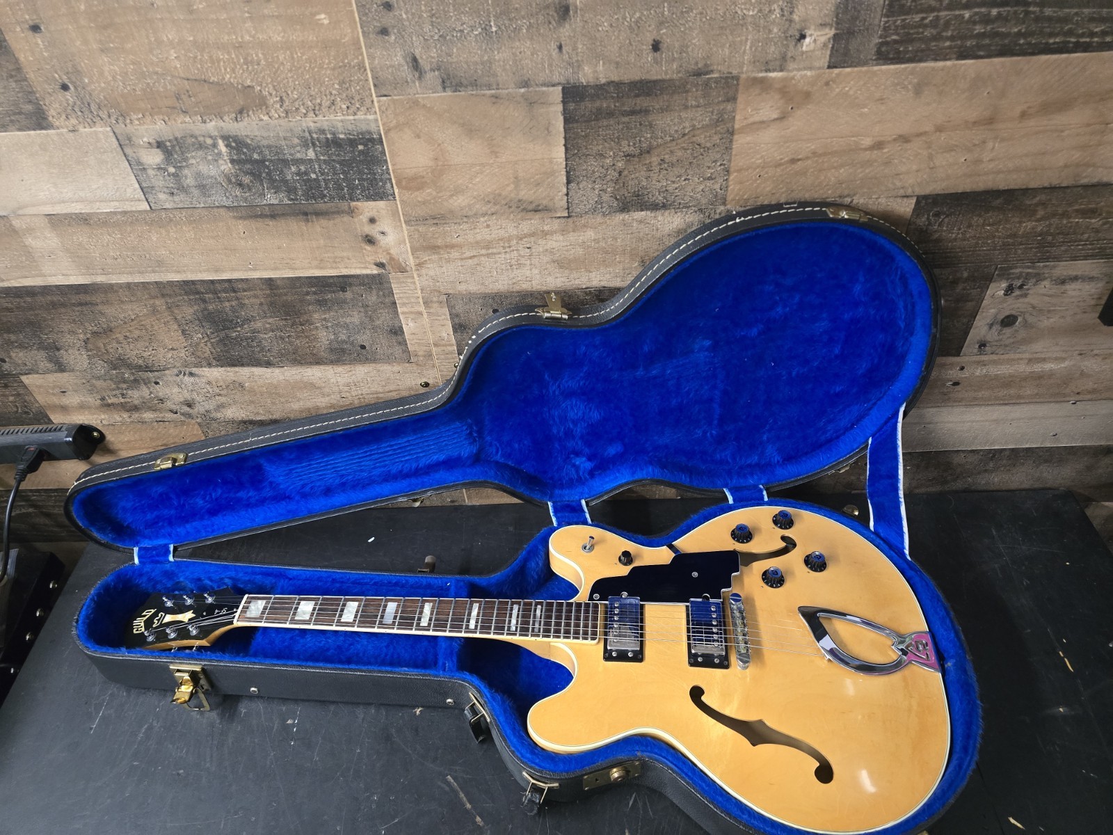 1979 Guild Starfire IV Natural w/OHSC 100% Original