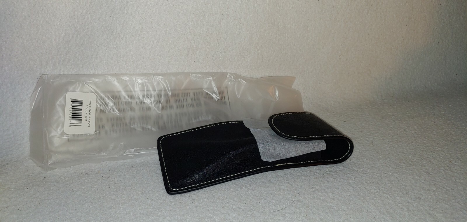 New The Art of Shaving Taos Black Razor Travel Pouch 2011 GWP