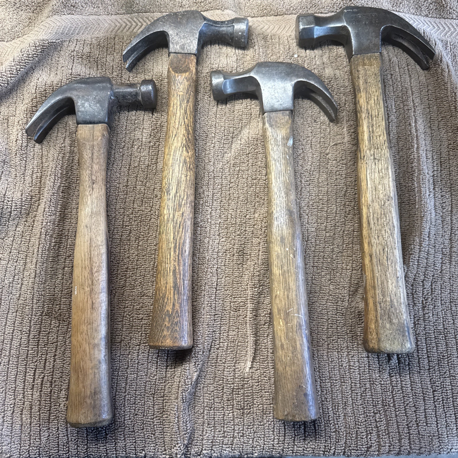 LOT Stanley 20 oz Claw Hammers and vintage other wood handle hammer