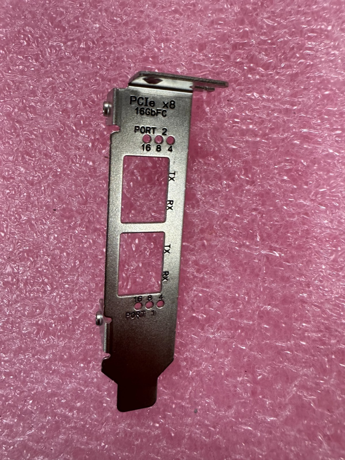 HPE Low Profile Bracket for Double Port PCIe x8 16GbFC network card HD8320607-00