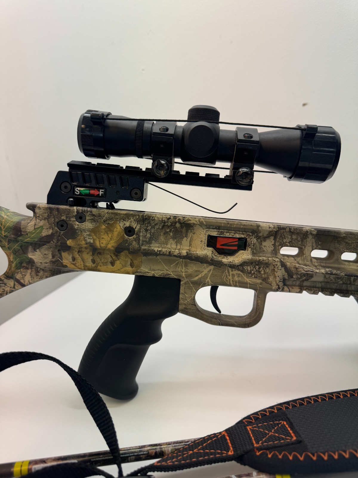 Killer Instinct Bone Collector 370 Crossbow with Scope 1100-BC